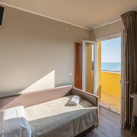 Hotel Mondial